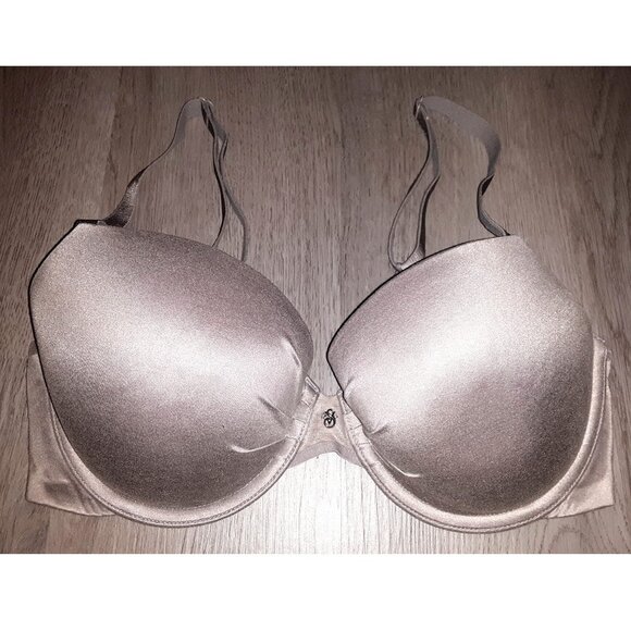 Lot of Victoria's Secret Bras Size 34D Very Sexy Push Up Bra Lightly Lined Demi - Picture 2 of 6